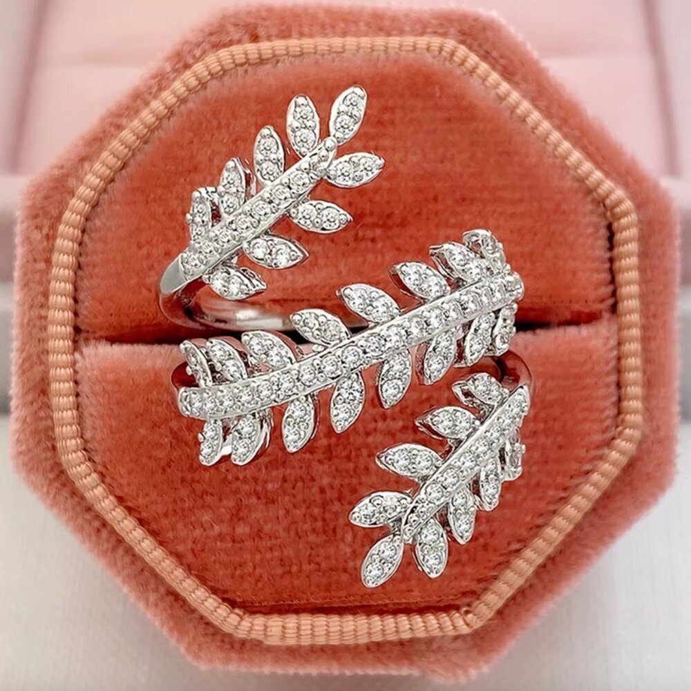 18k White Gold Leaf Branch Diamond Ring Statement Ring